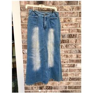 90s Vintage Blue Fade Wash Denim Maxi Skirt